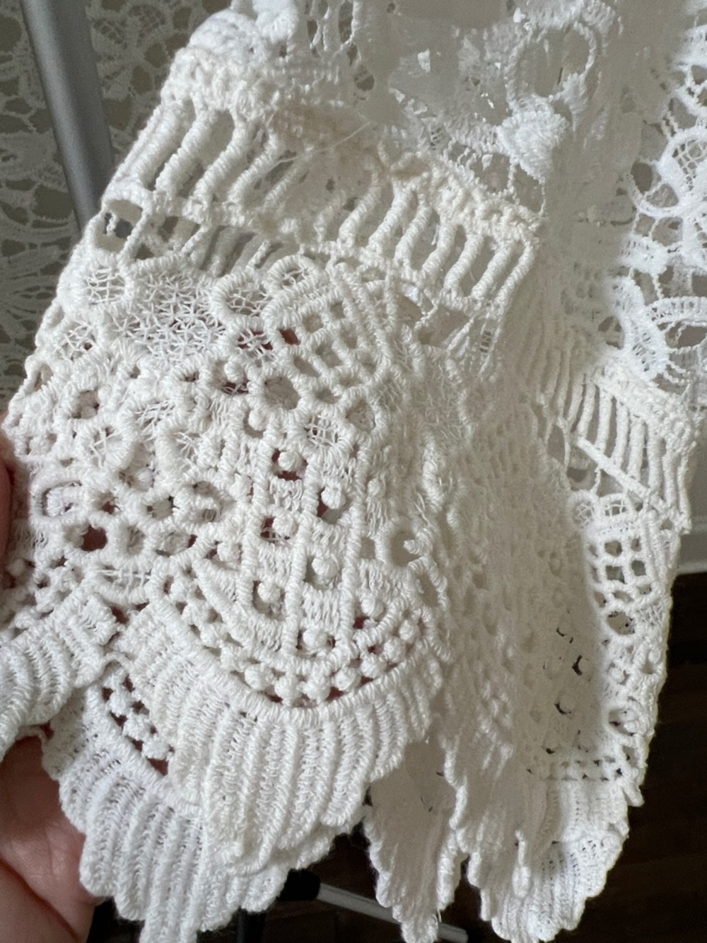 Anthropologie White Crochet Lace Kimono Cardigan - Picture 4 of 9
